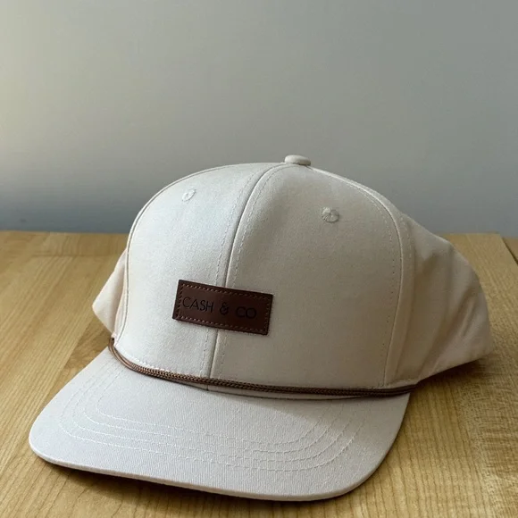 Cash & Co Canvas Adult Snapback Hat Beige Tan Logo Adjustable - Picture 1 of 4